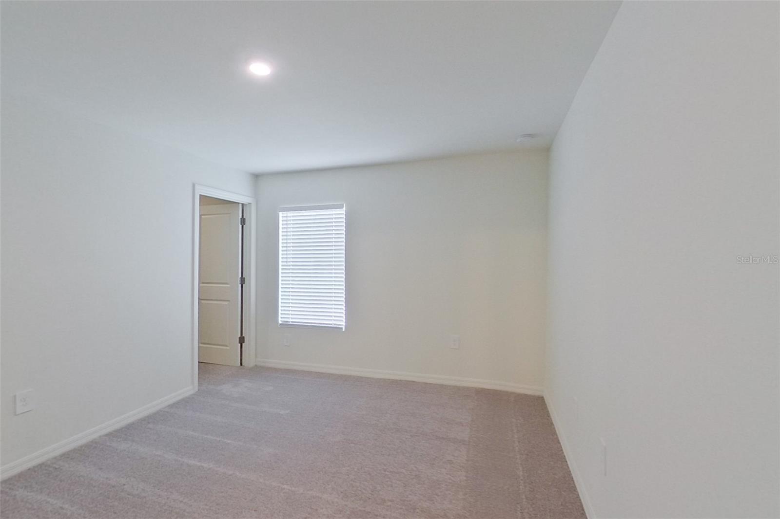 4020 Garden Blvd Property Photo 10