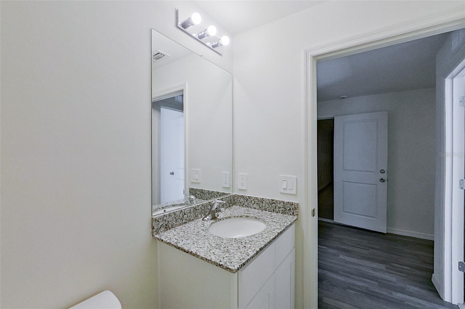 4020 Garden Blvd Property Photo 17