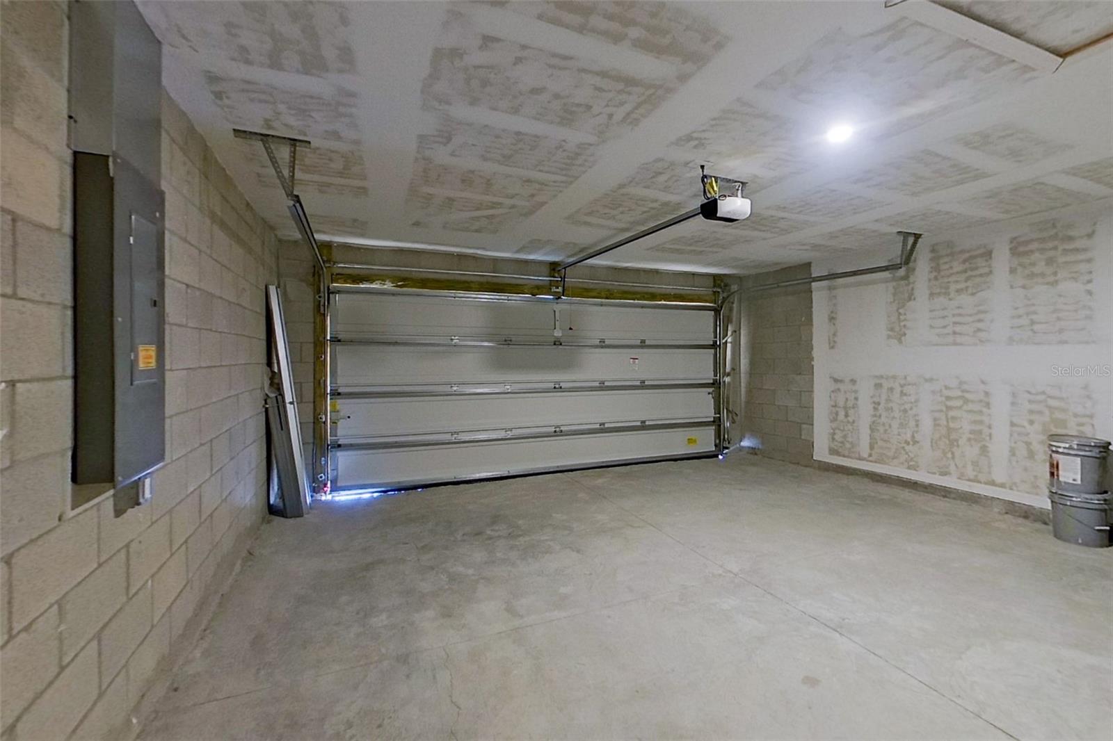 4020 Garden Blvd Property Photo 18