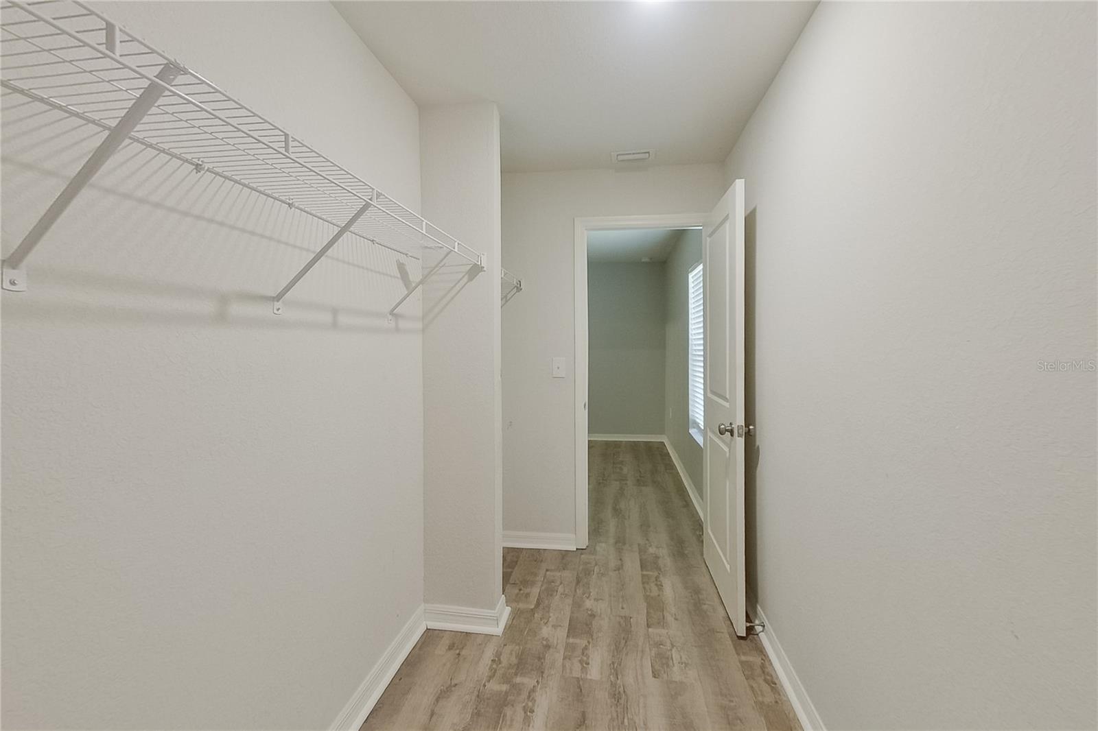 947 Grant Blvd Property Photo 24