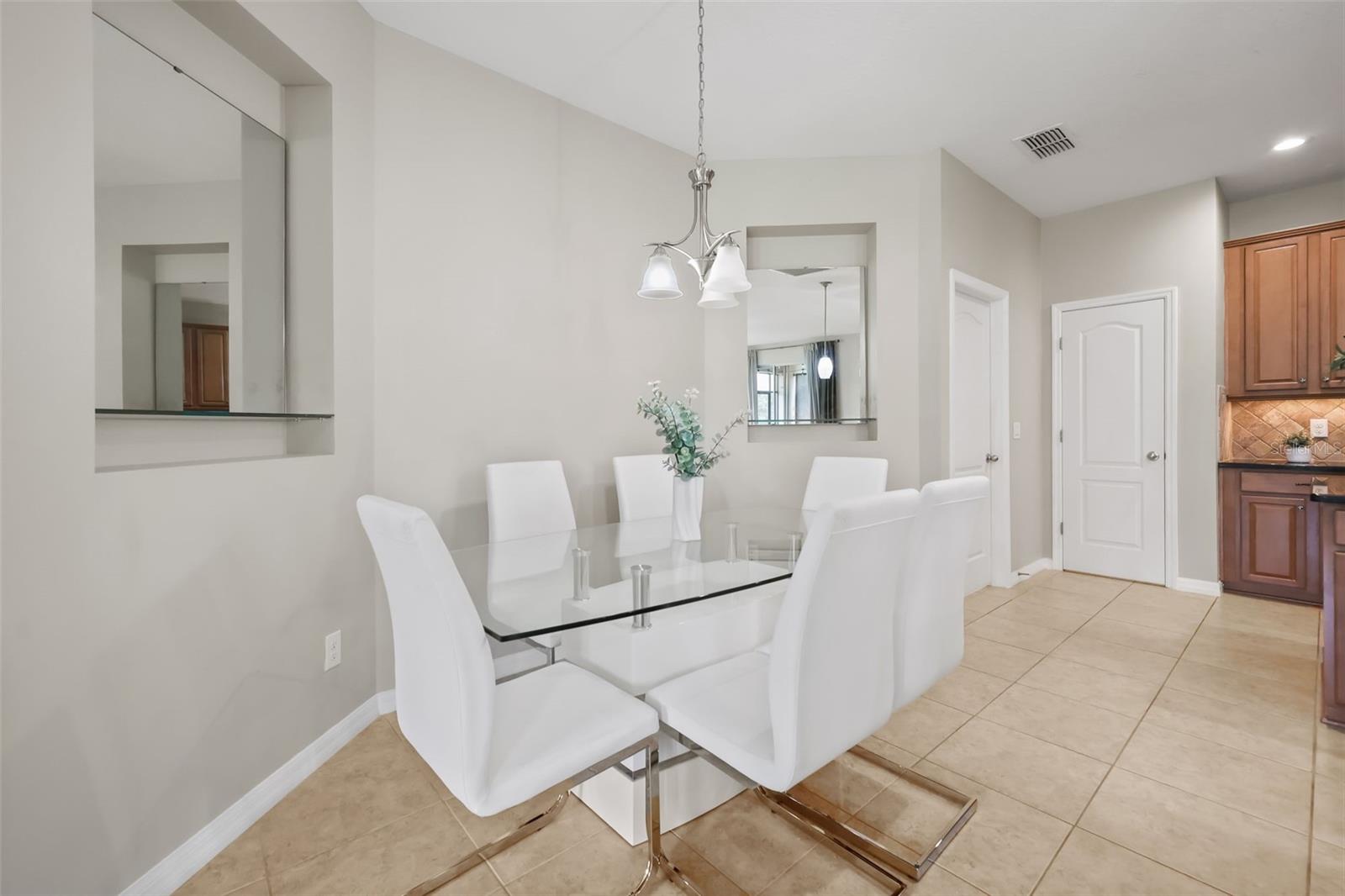 3018 Boating Blvd Property Photo 14