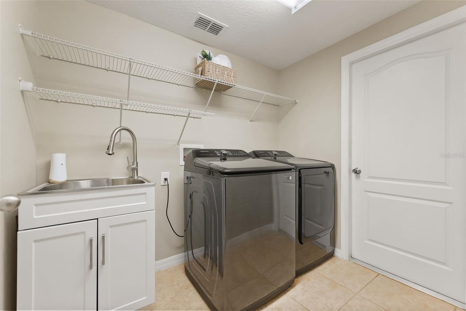 3018 Boating Blvd Property Photo 39