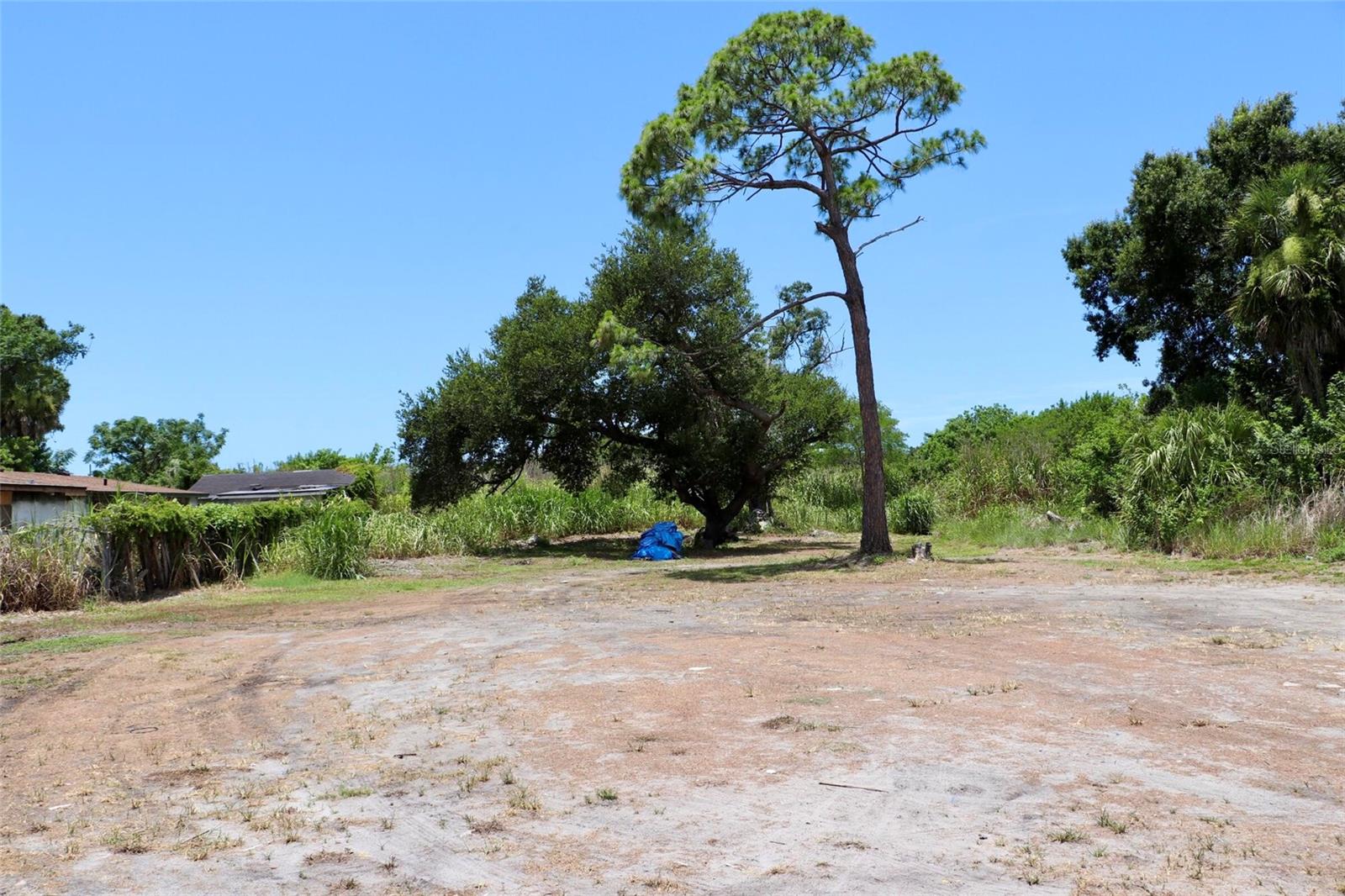 0 Mango Ave Property Photo 1