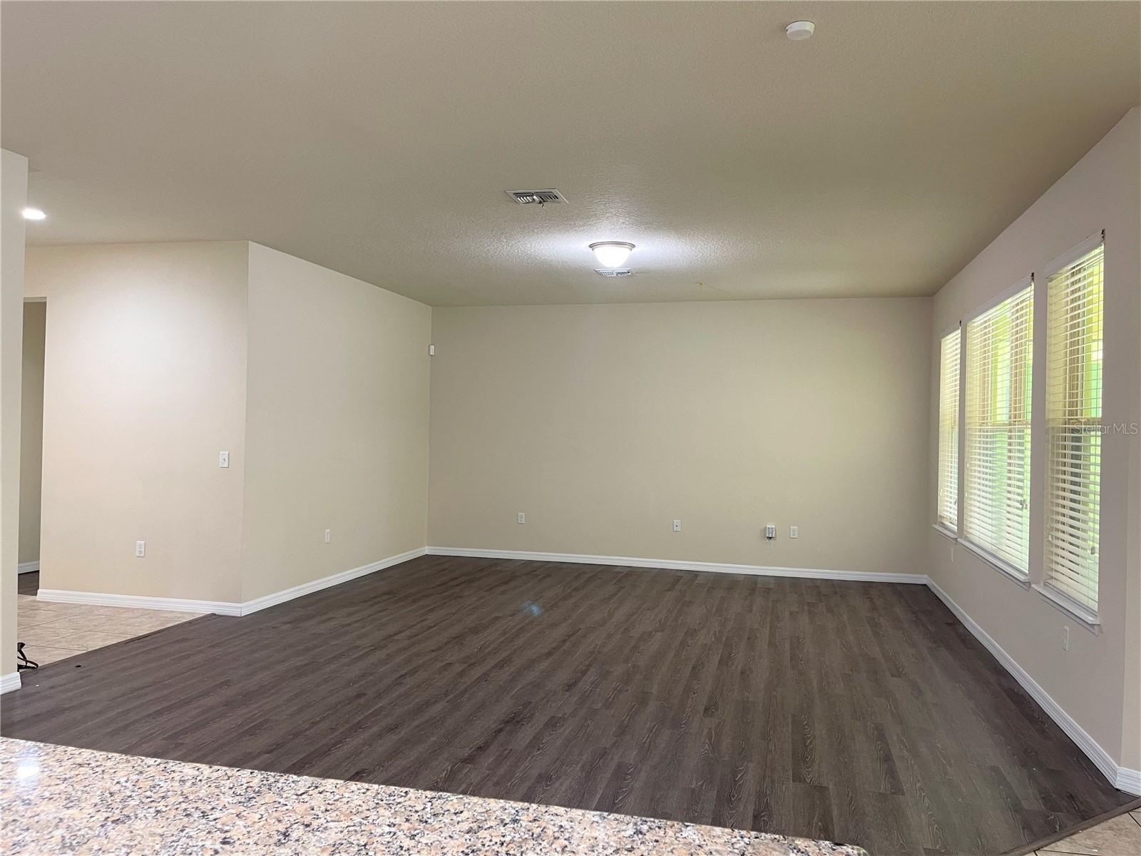 8415 Morehouse Dr Property Photo 9