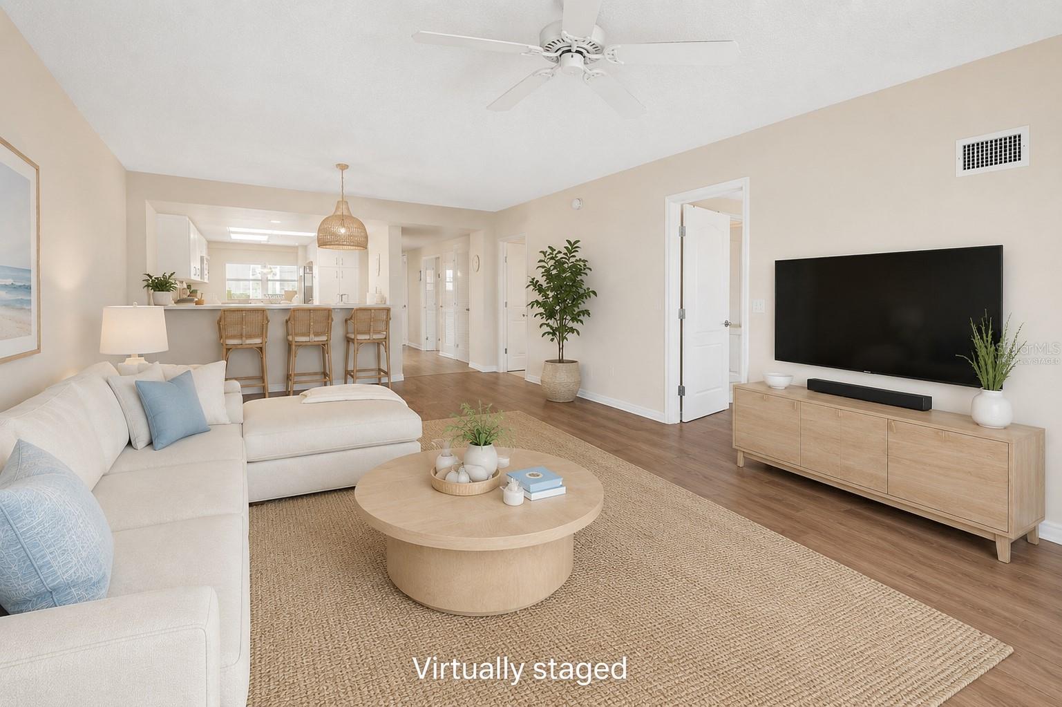 4 Oceans West Blvd #606d Property Photo 6