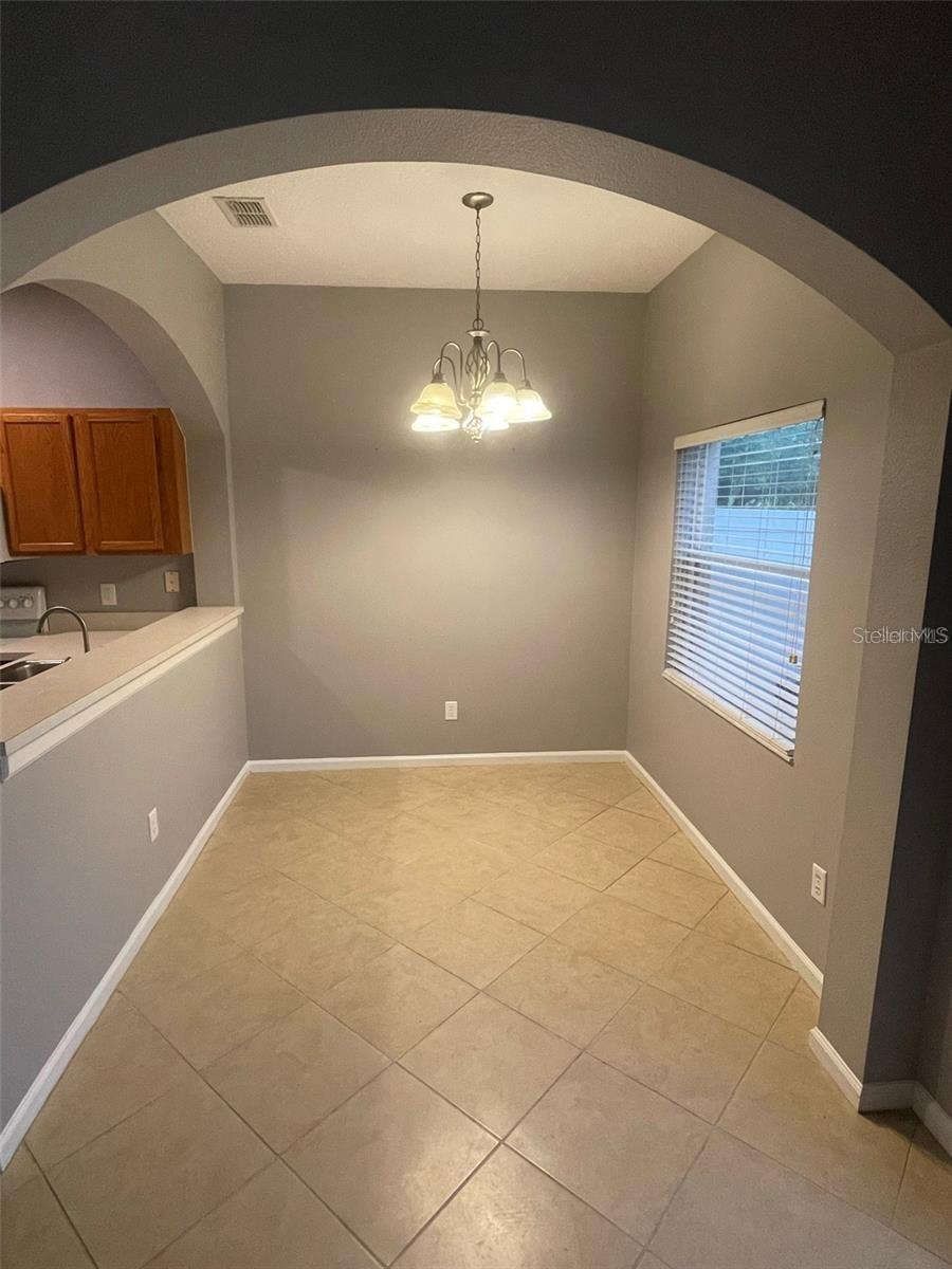 16265 Old Ash Loop Property Photo 4