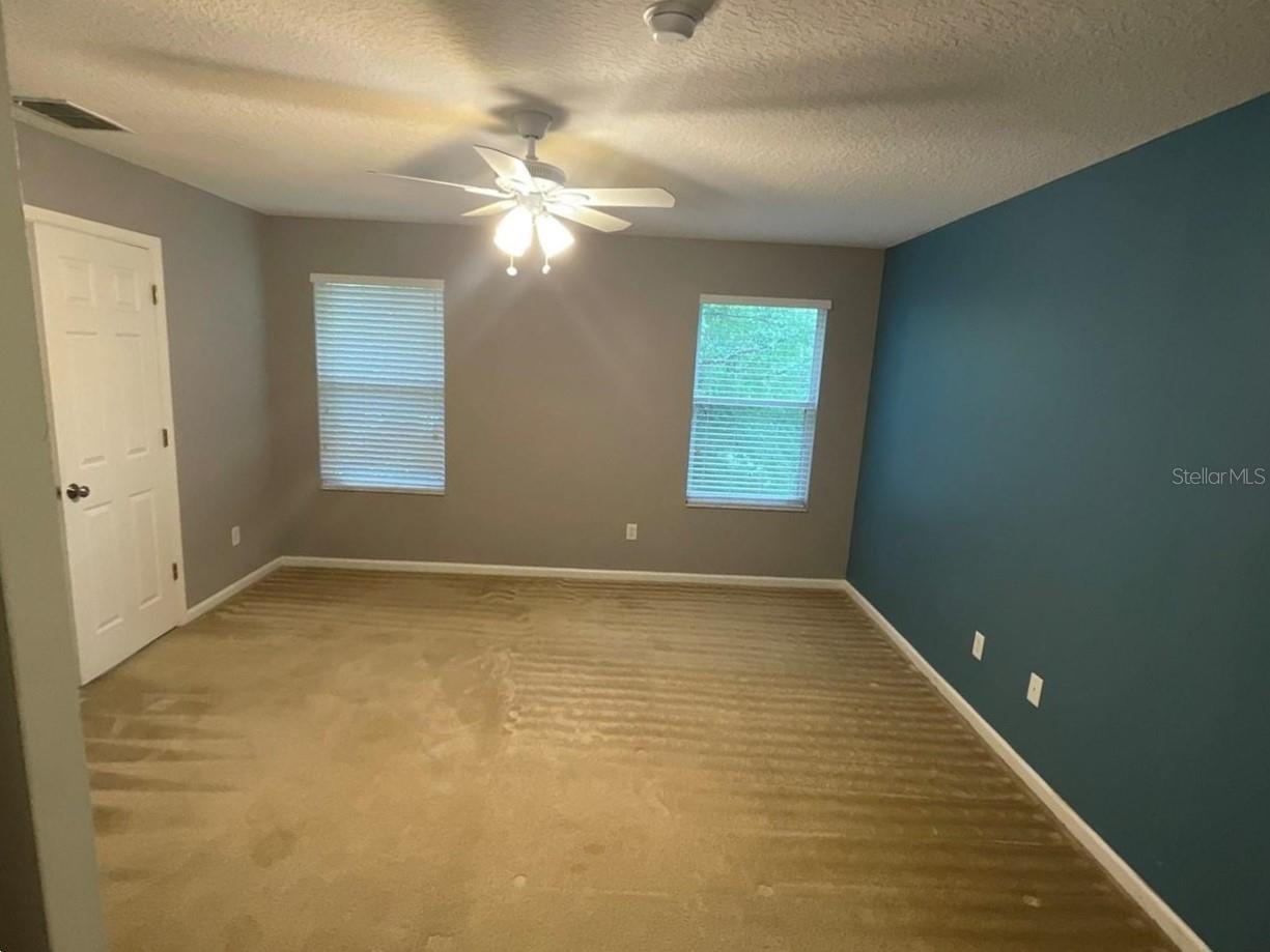 16265 Old Ash Loop Property Photo 7