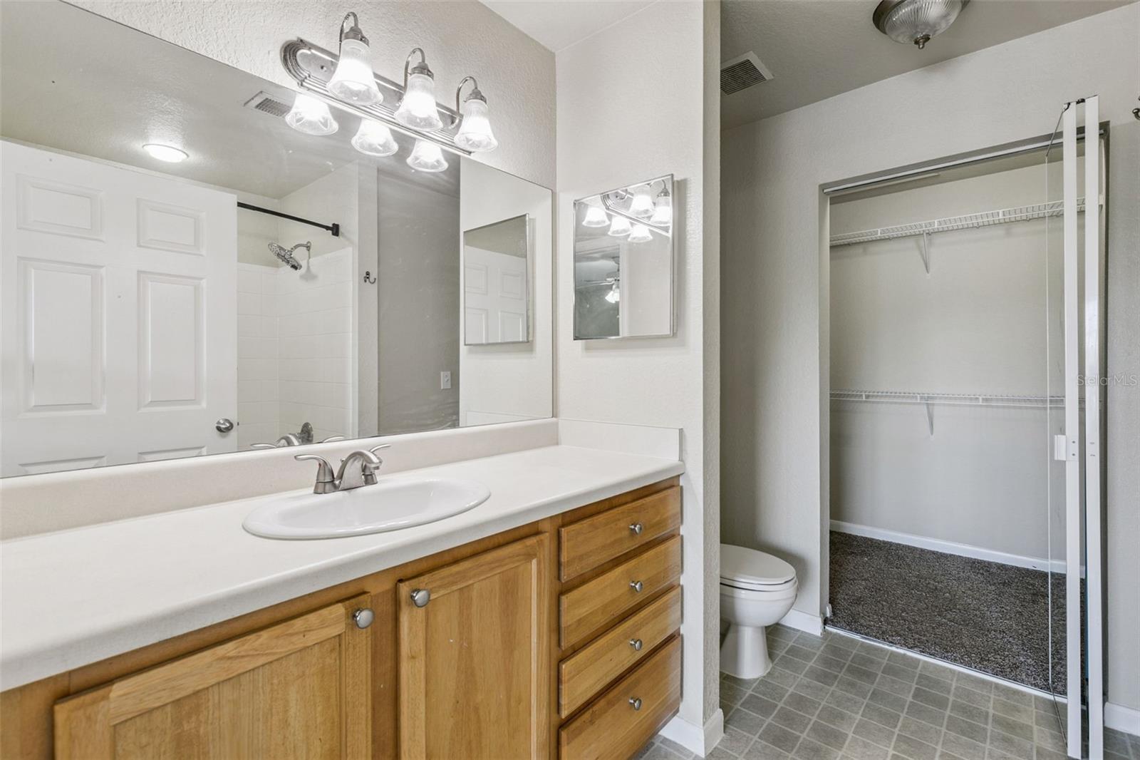 9125 Lee Vista Blvd #704 Property Photo 23