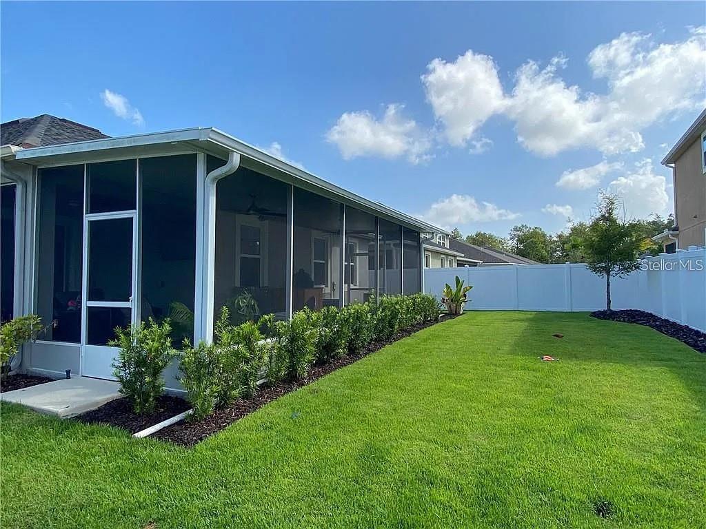 7902 Corkfield Ave Property Photo 4