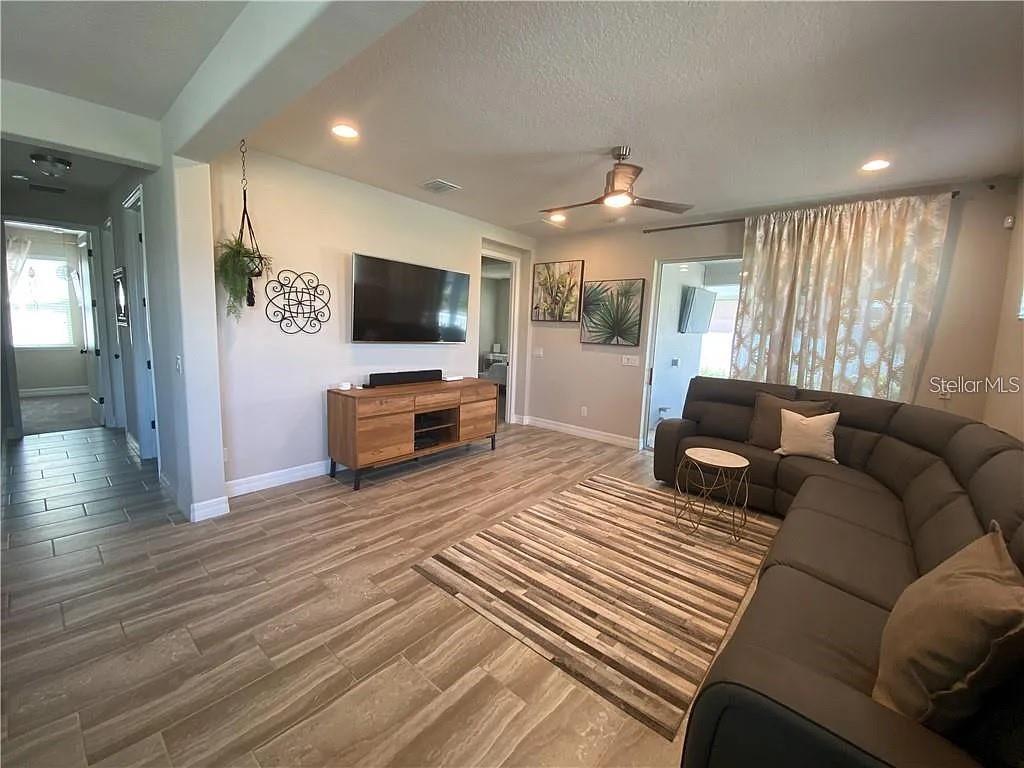 7902 Corkfield Ave Property Photo 8