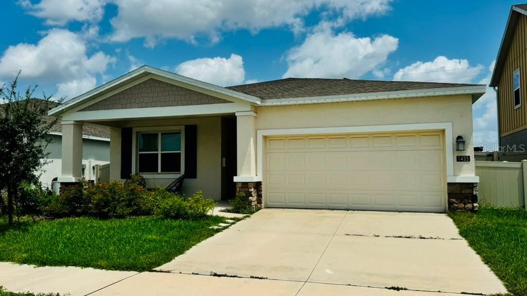 1433 DEEPWATER CIR #A Property Photo 1