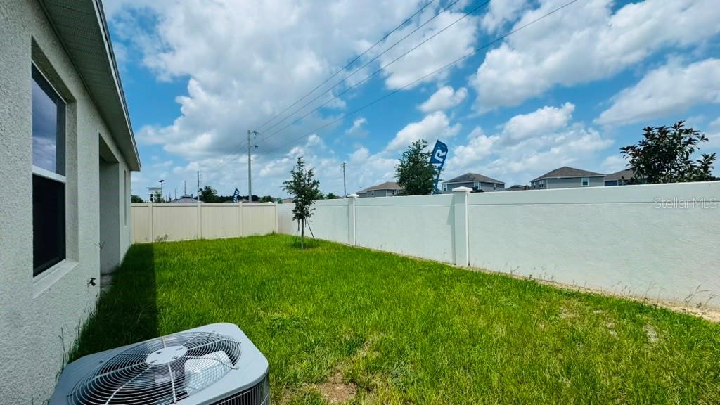1433 Deepwater Cir #a Property Photo 17