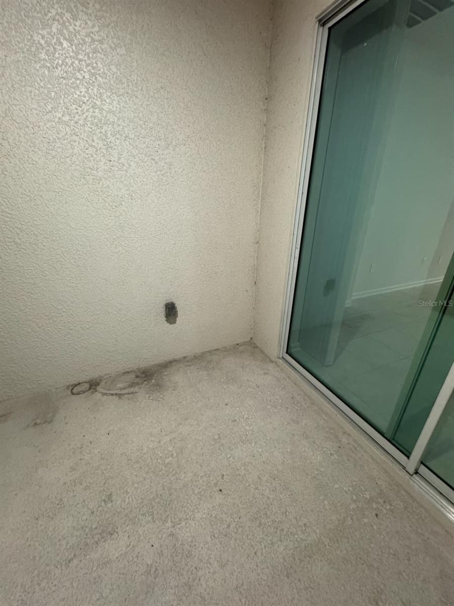 1433 Deepwater Cir #a Property Photo 18