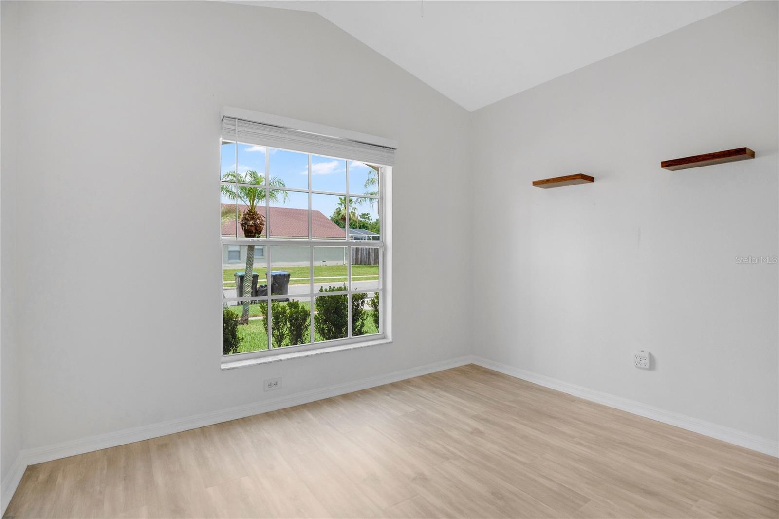 14170 Sunriver Ave Property Photo 22