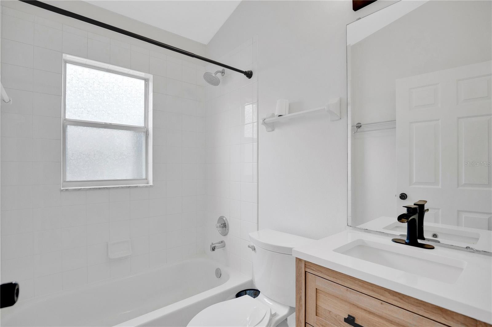 14170 Sunriver Ave Property Photo 23