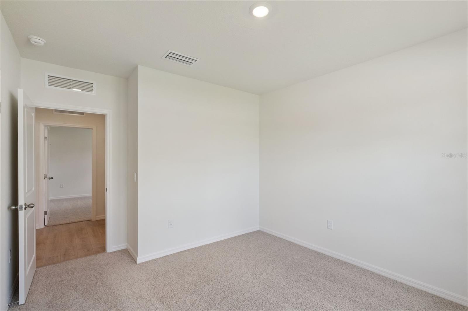 5851 Cool Spring Cv Property Photo 6