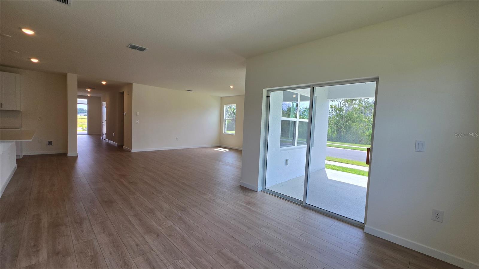 5851 Cool Spring Cv Property Photo 9