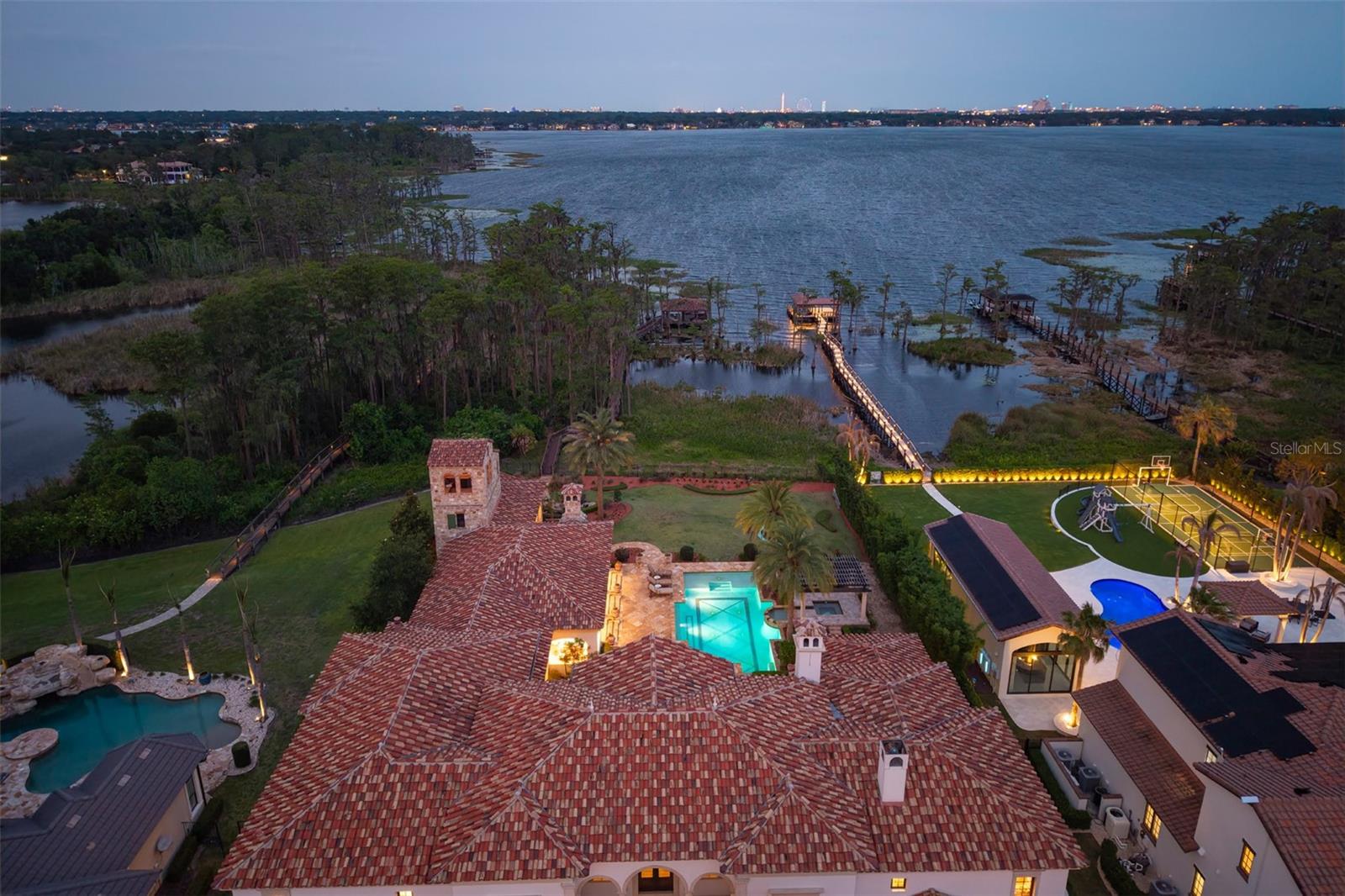 6119 Grosvenor Shore Dr Property Photo 94