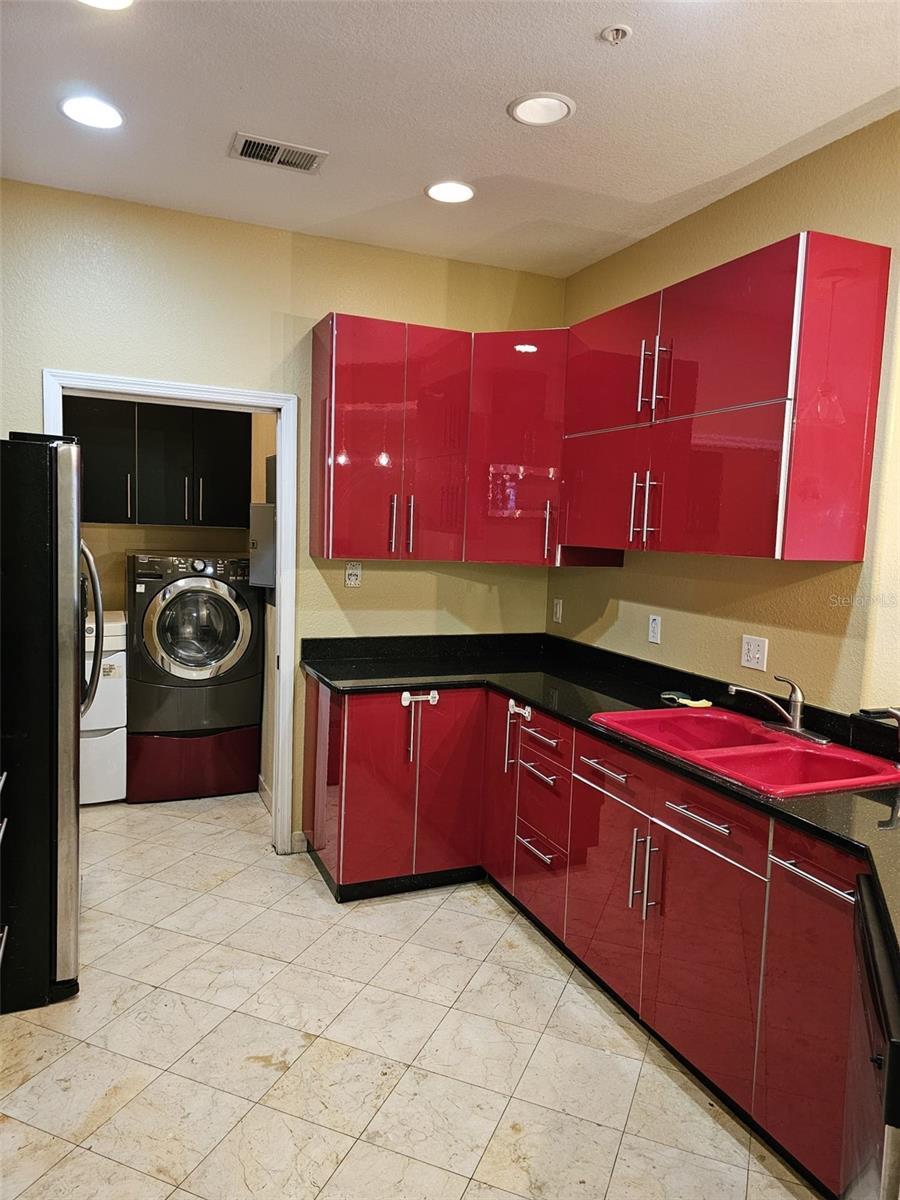 3321 Whitestone Cir #102 Property Photo 10