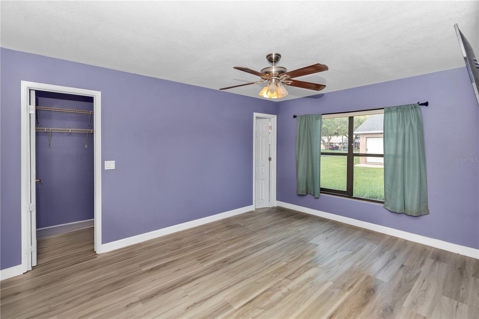 2501 King Oak Cir Property Photo 12