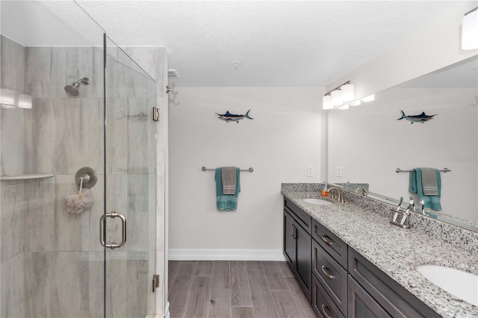 1805 Riverside Dr #506 Property Photo 12