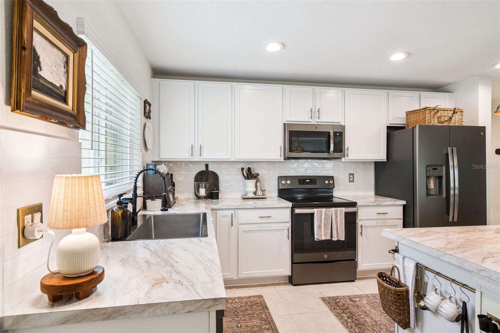 1657 Wilson Prairie Cir Property Photo 12