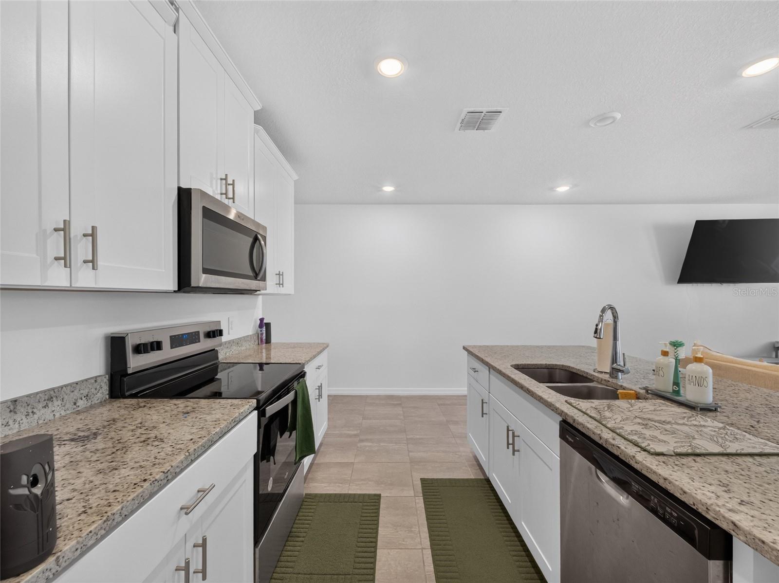4368 Ranch House Rd Property Photo 4