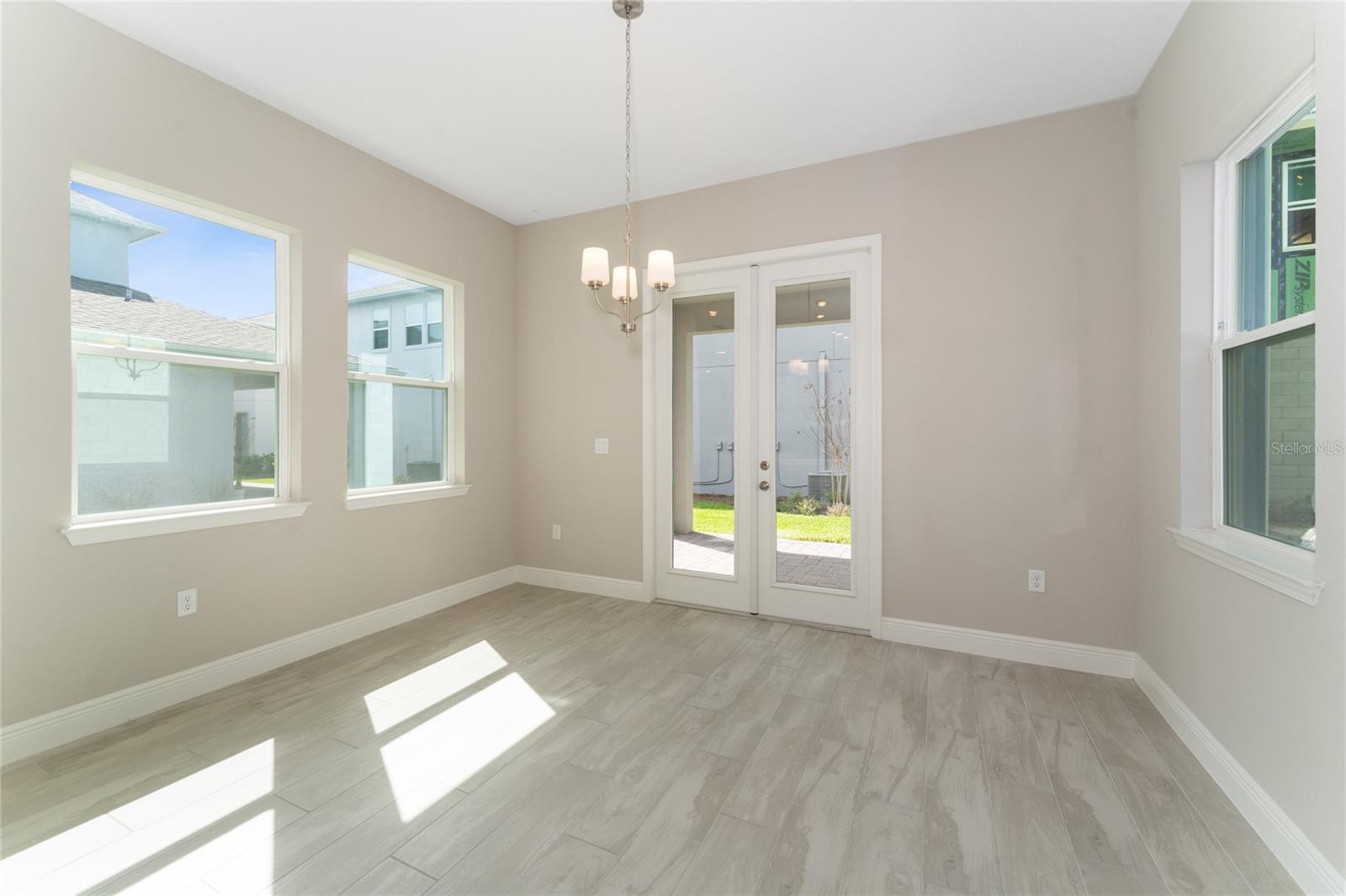 13254 Mcmillan Dr Property Photo 15