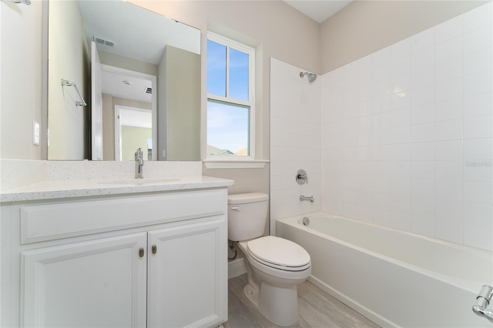 13254 Mcmillan Dr Property Photo 19