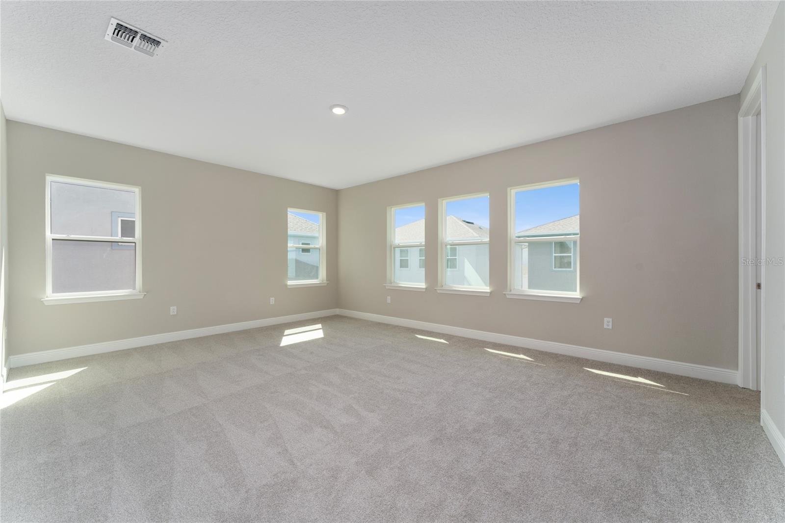 13254 Mcmillan Dr Property Photo 24