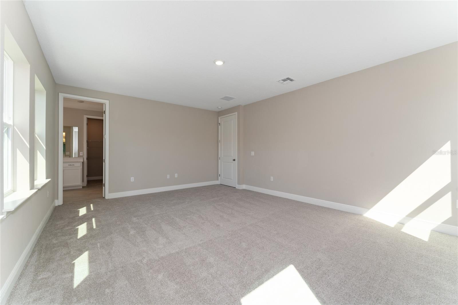 13254 Mcmillan Dr Property Photo 25