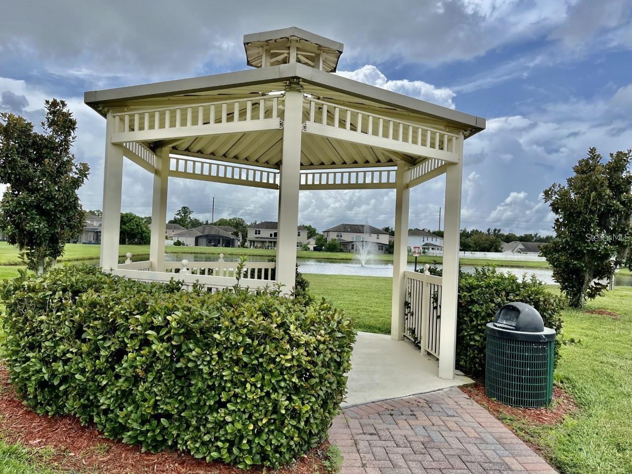2818 Oconnell Dr Property Photo 40