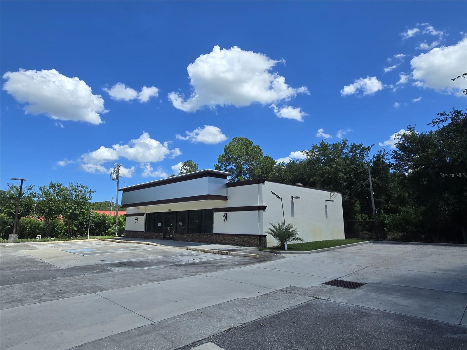 8801 20th Street Property Photo 4