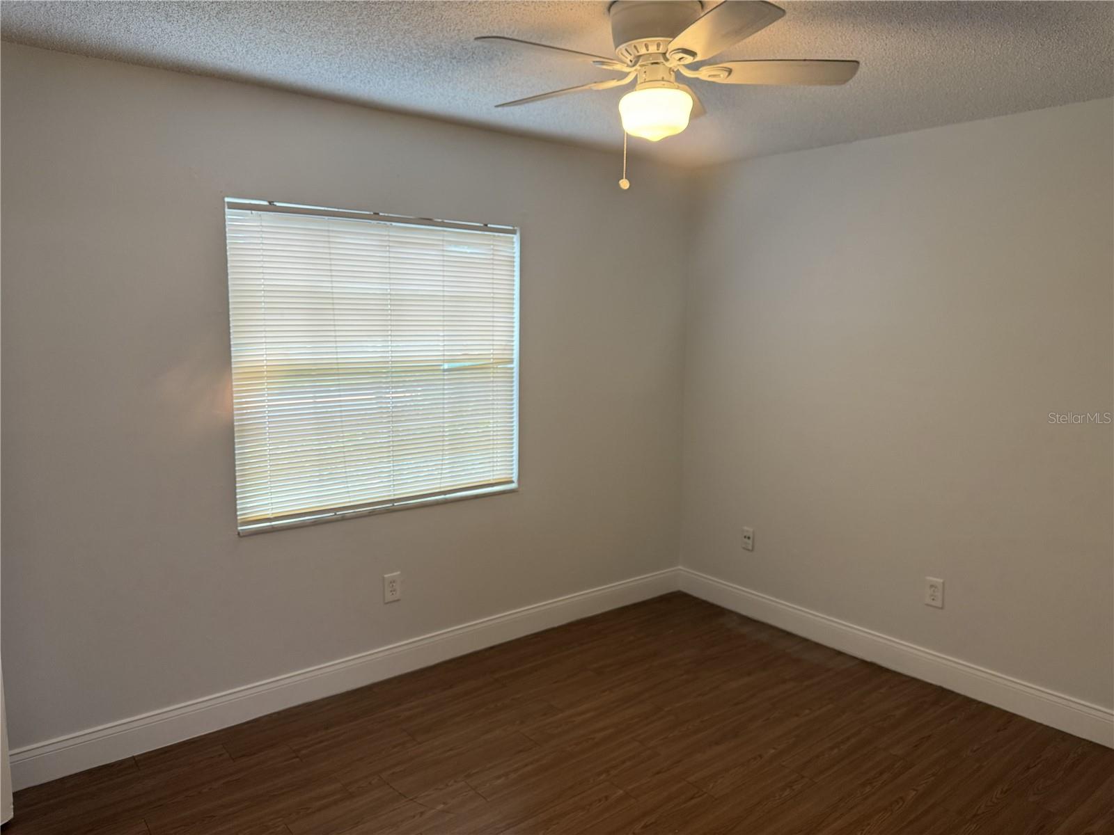 726 Edgewater Dr #2 Property Photo 19