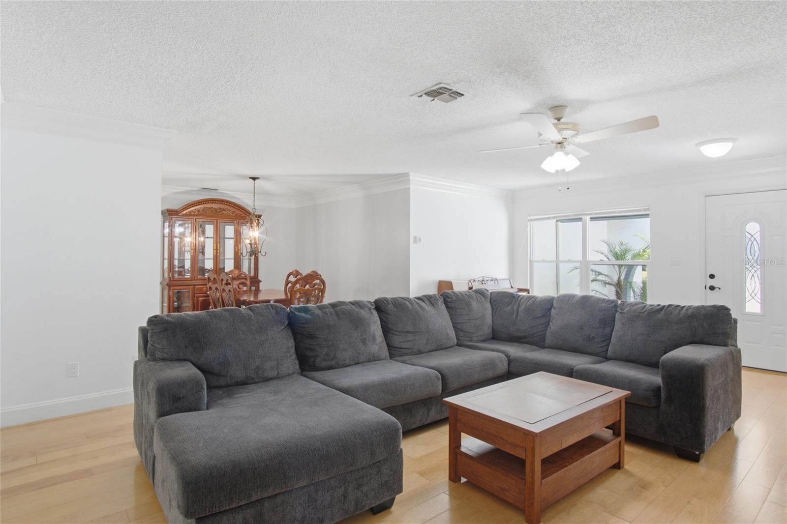 1420 Avalon Blvd Property Photo 16