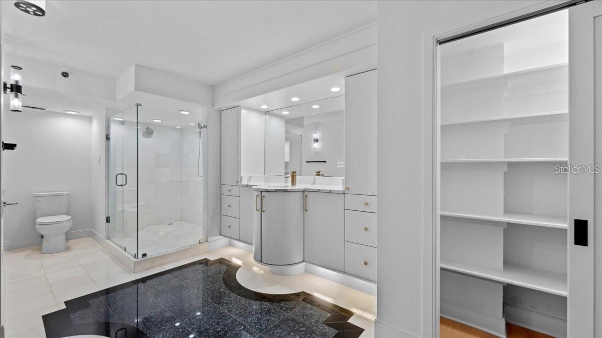 400 E Colonial Dr #1606 Property Photo 25