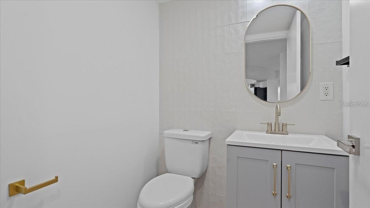 400 E Colonial Dr #1606 Property Photo 32