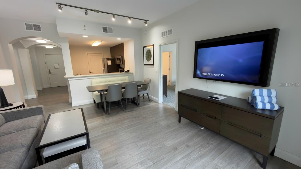 14501 Grove Resort Ave #3303 Property Photo 13