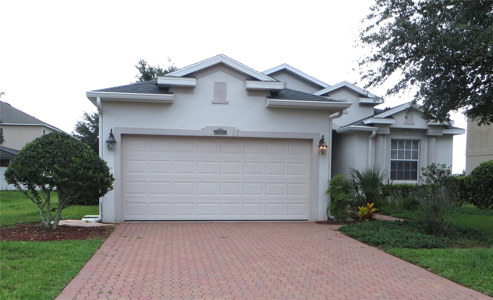 5303 CAPE HATTERAS DR Property Photo 1