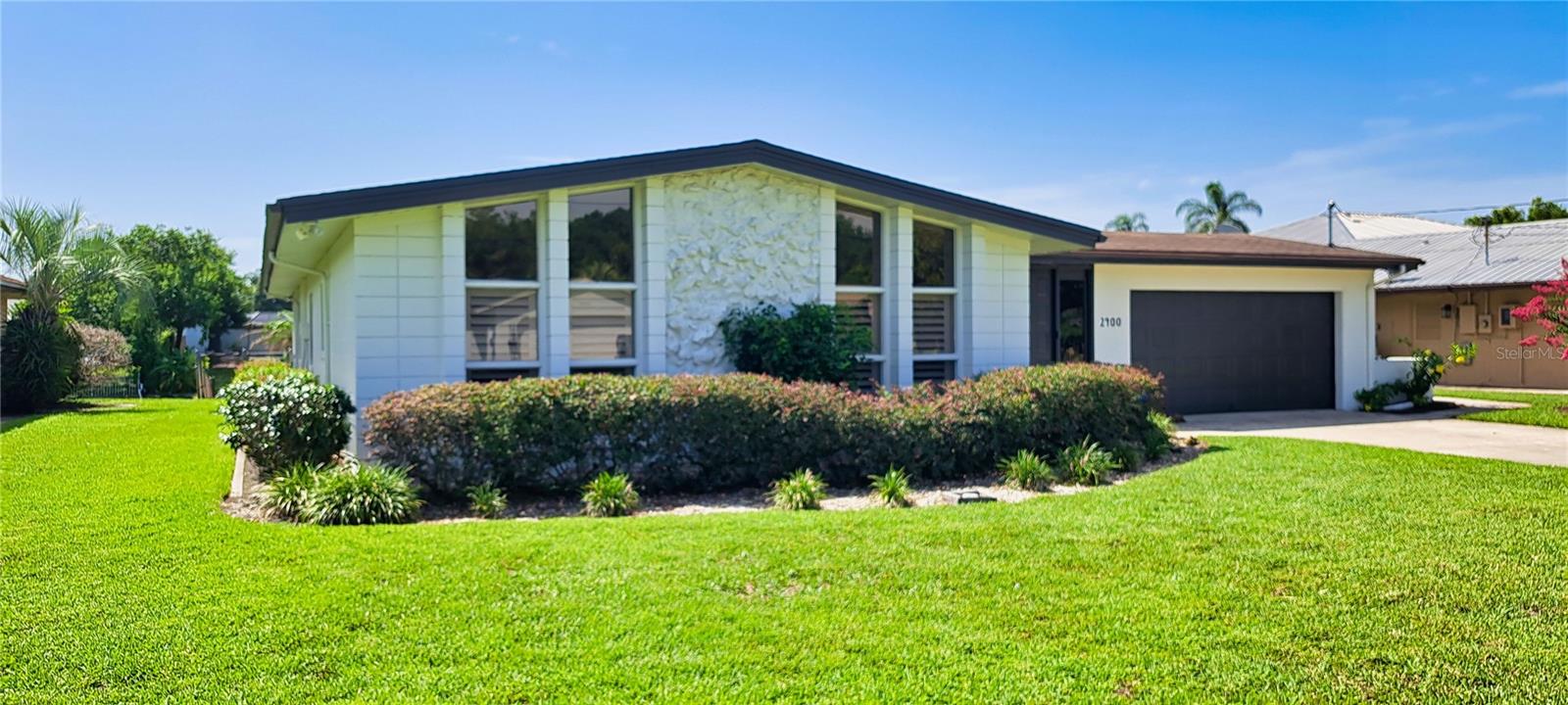 2400 Lauderdale Ct Property Photo 28