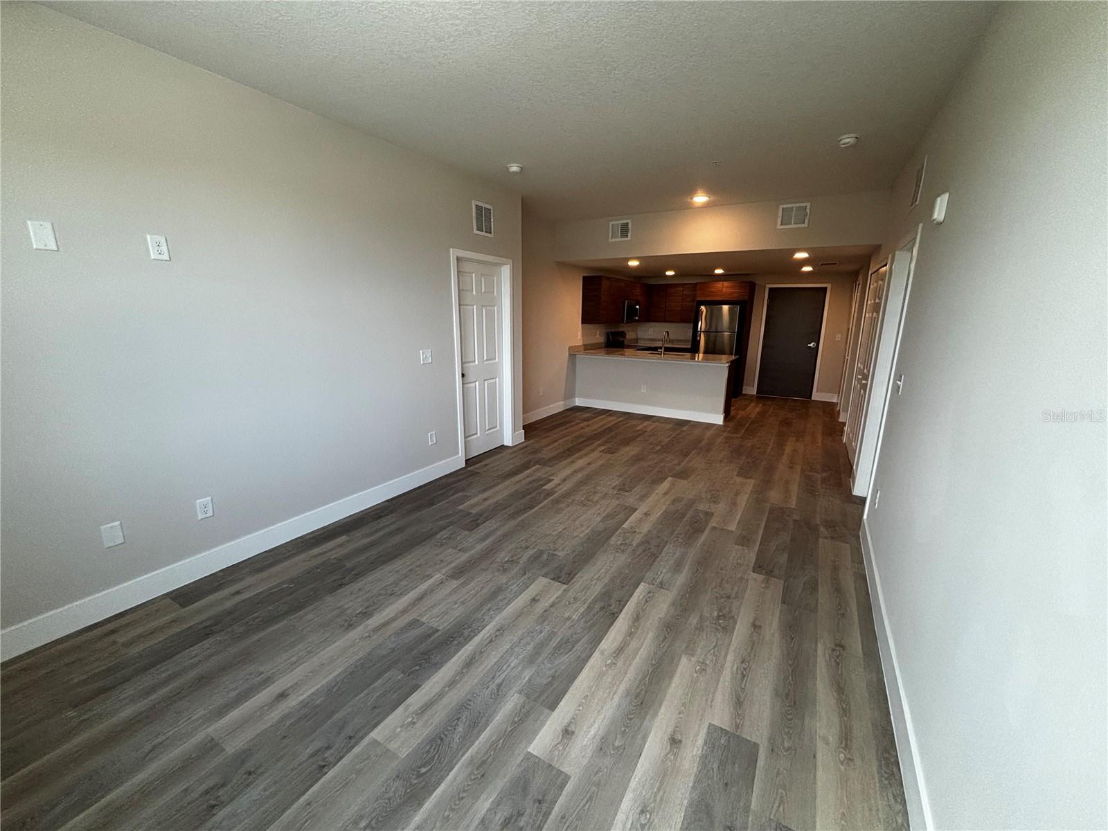 4424 S Texas Ave #304 Property Photo 9