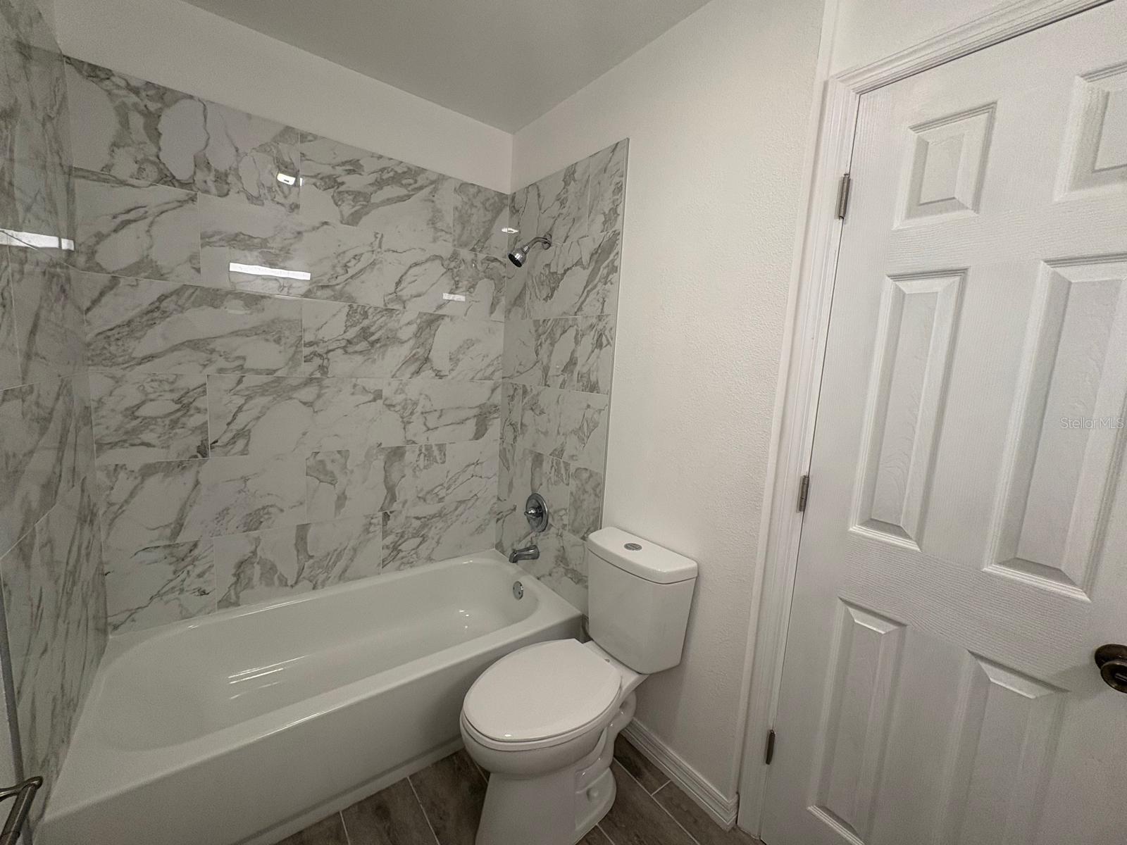 4033 Henley Rd #1707 Property Photo 31