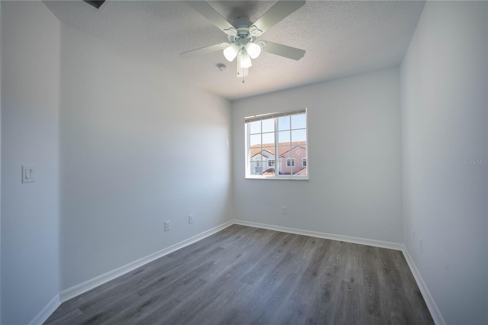1241 S Beach Cir Property Photo 11