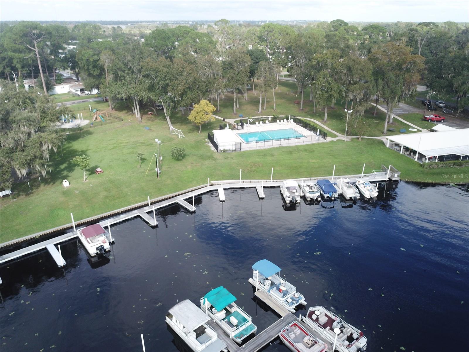 106 Leisure World Dr N Property Photo 31