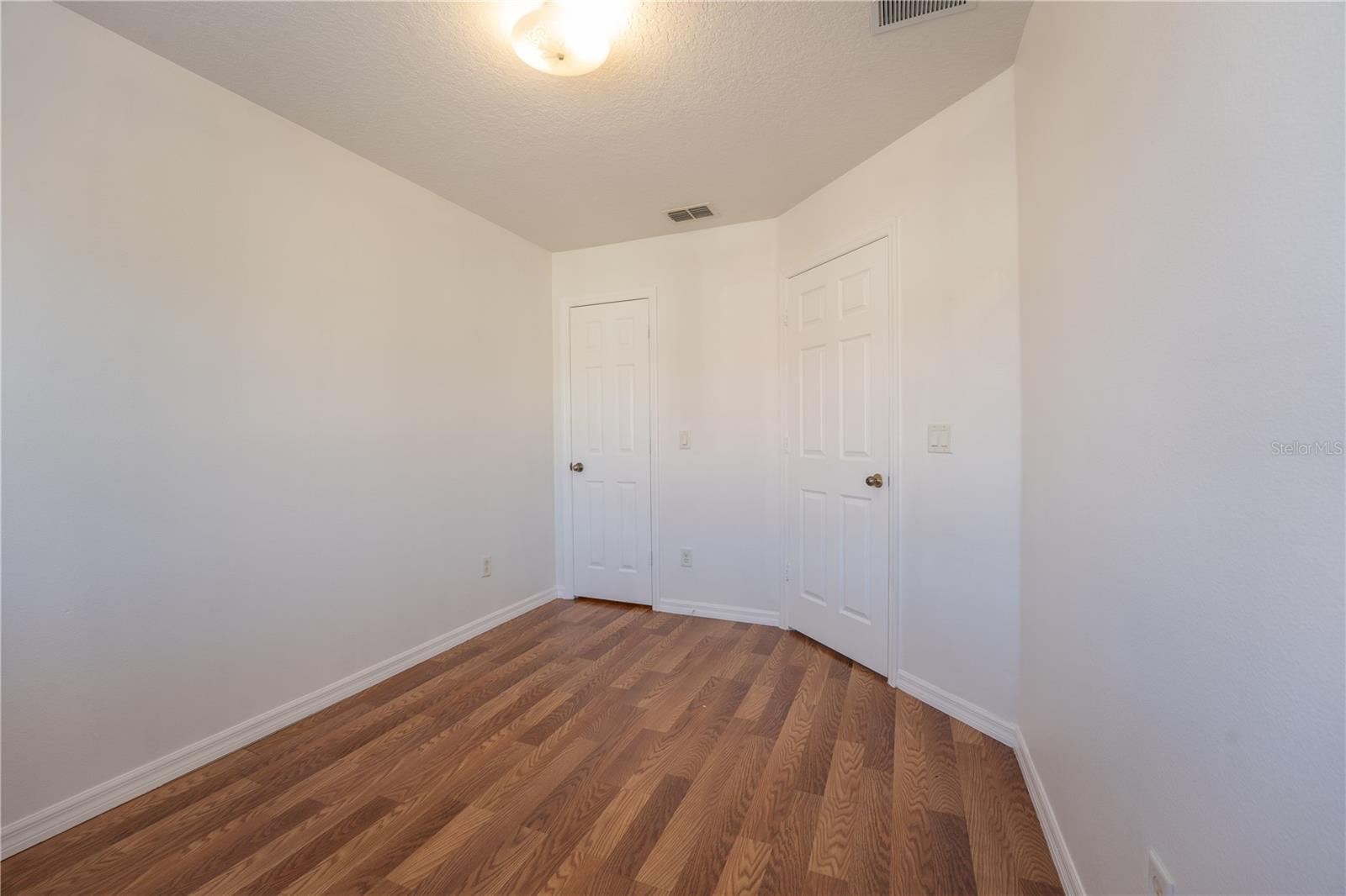 4712 Hemingway House St Property Photo 16