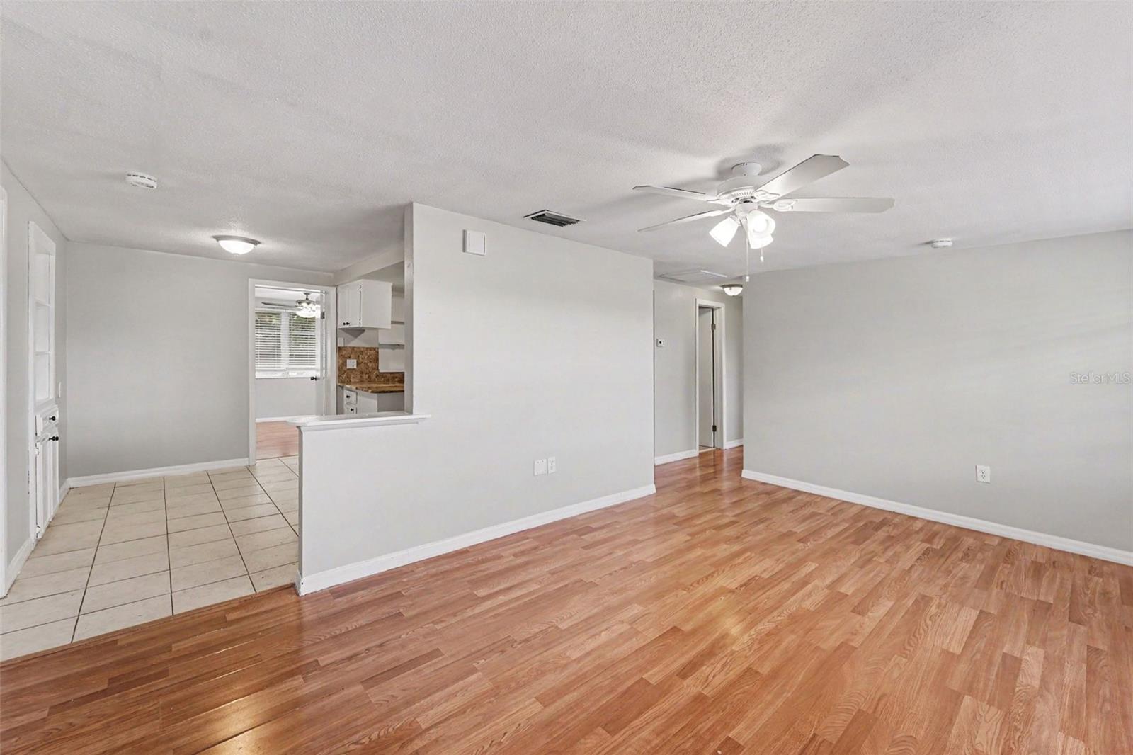7520 Camelot Rd Property Photo 4