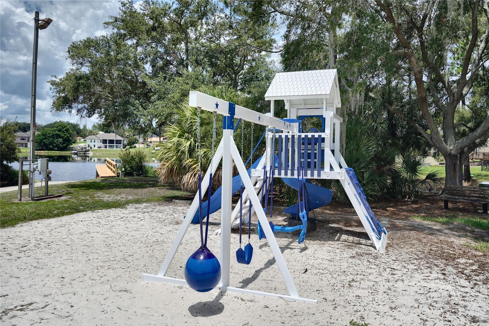 11208 Haskell Dr Property Photo 29