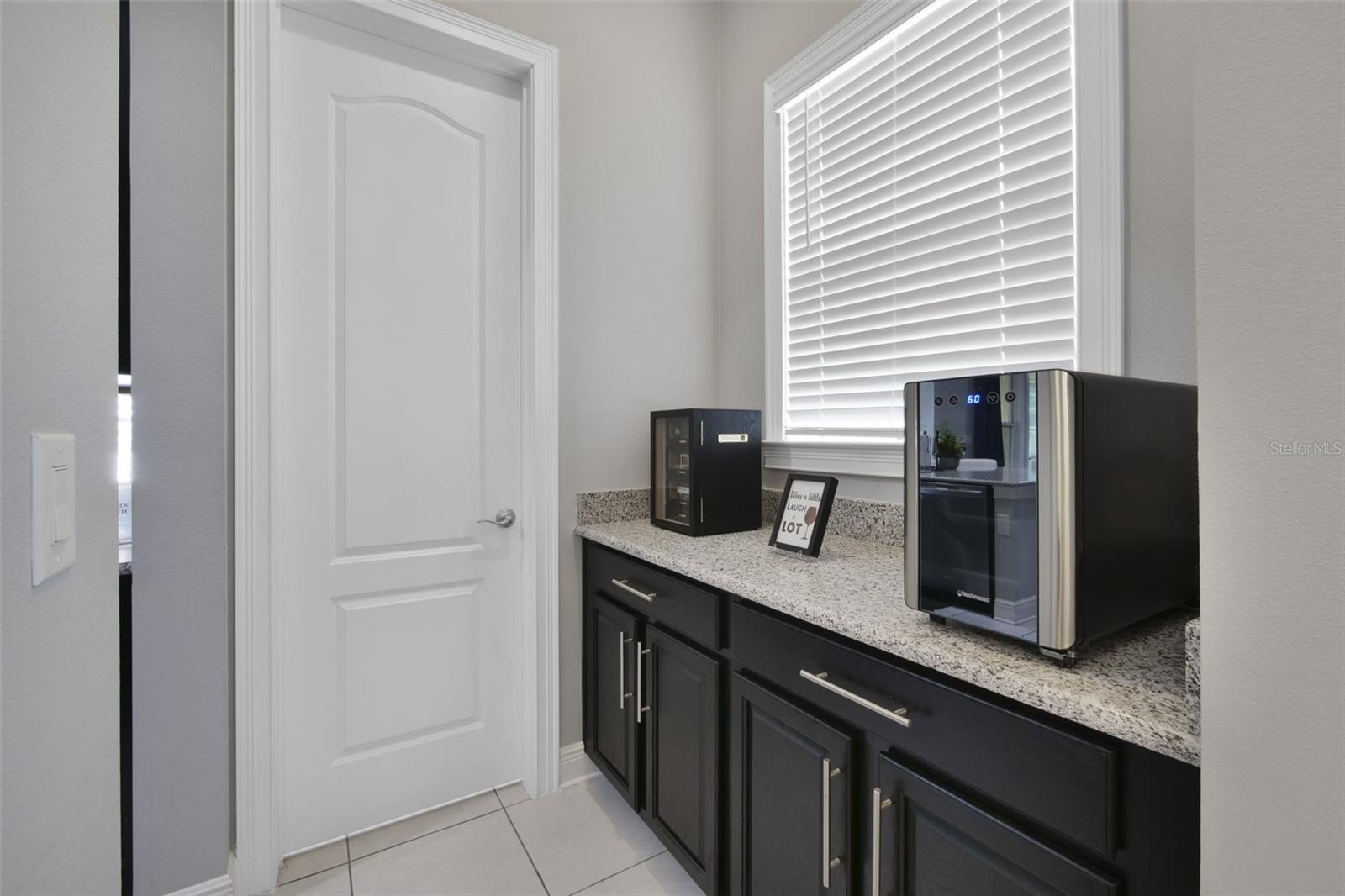 1315 Arden Oaks Dr Property Photo 24