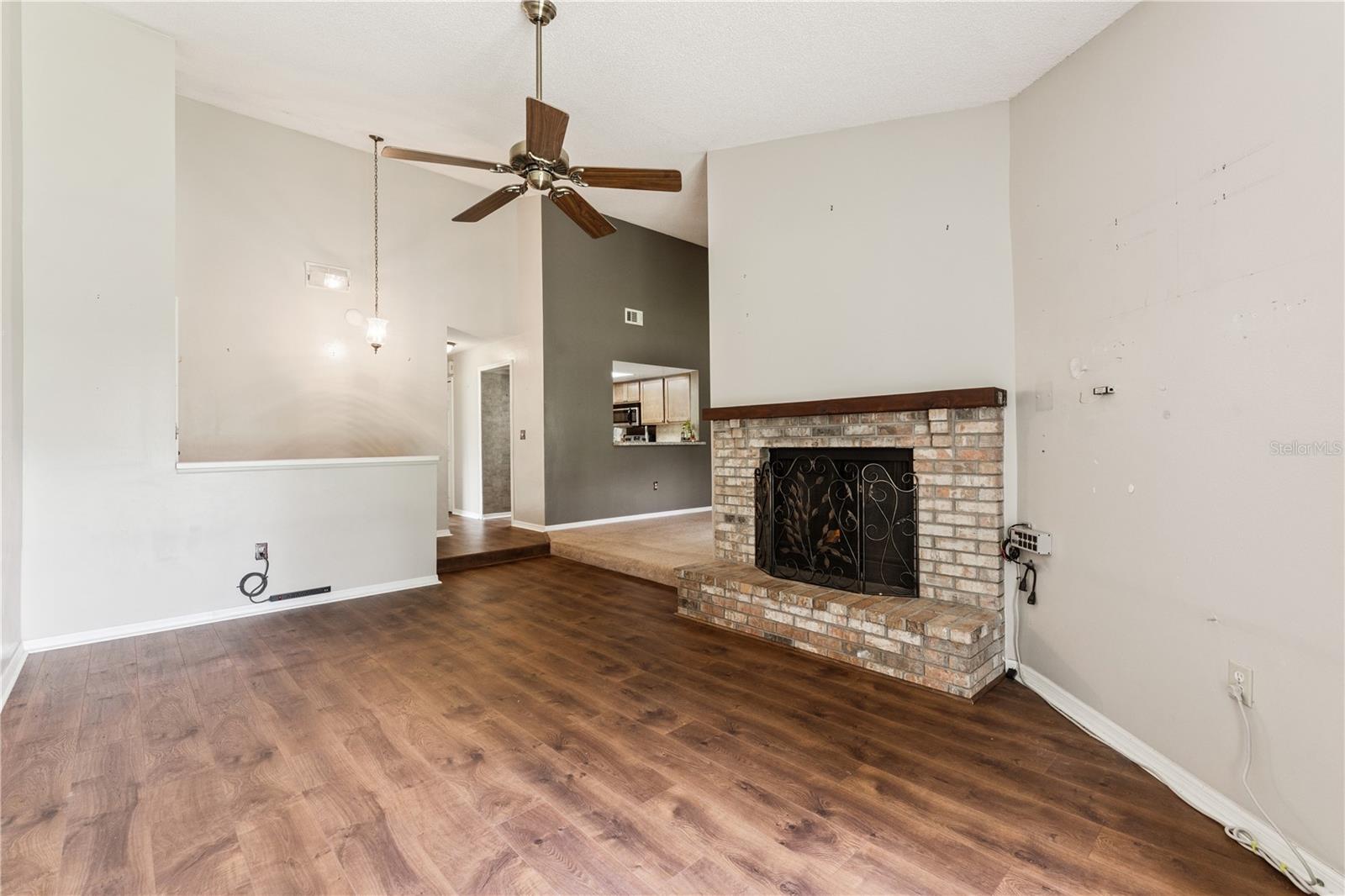 145 Olive Tree Cir #145 Property Photo 5