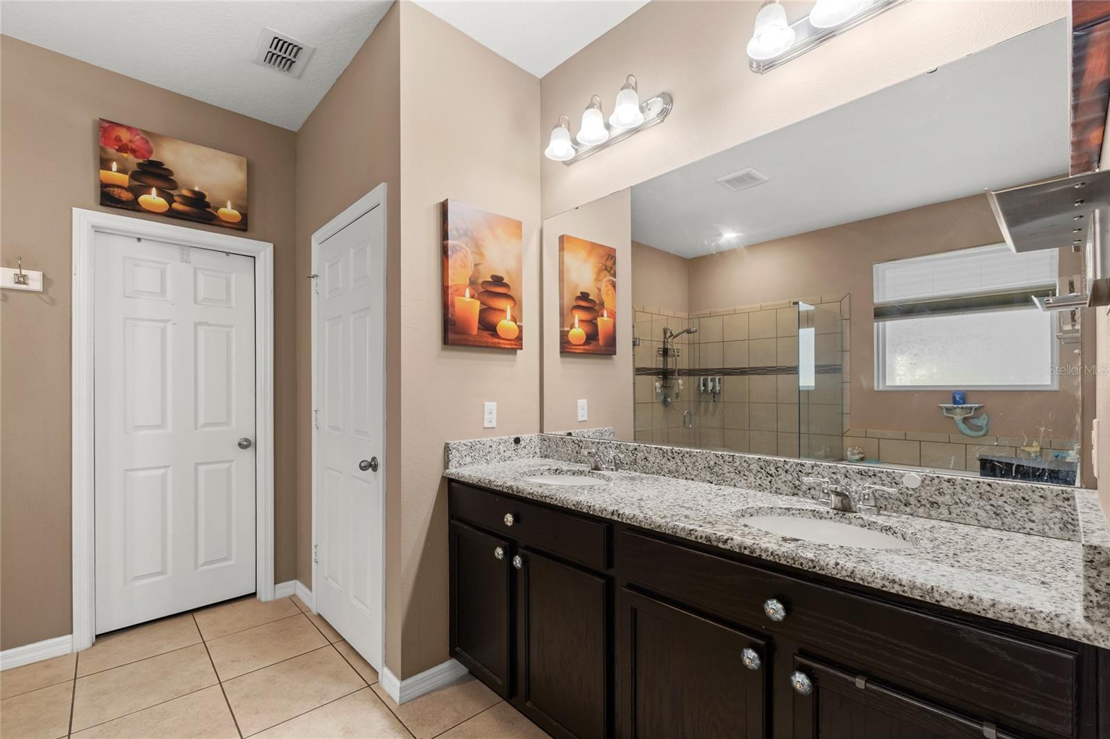 12015 Stone Bark Trl Property Photo 5